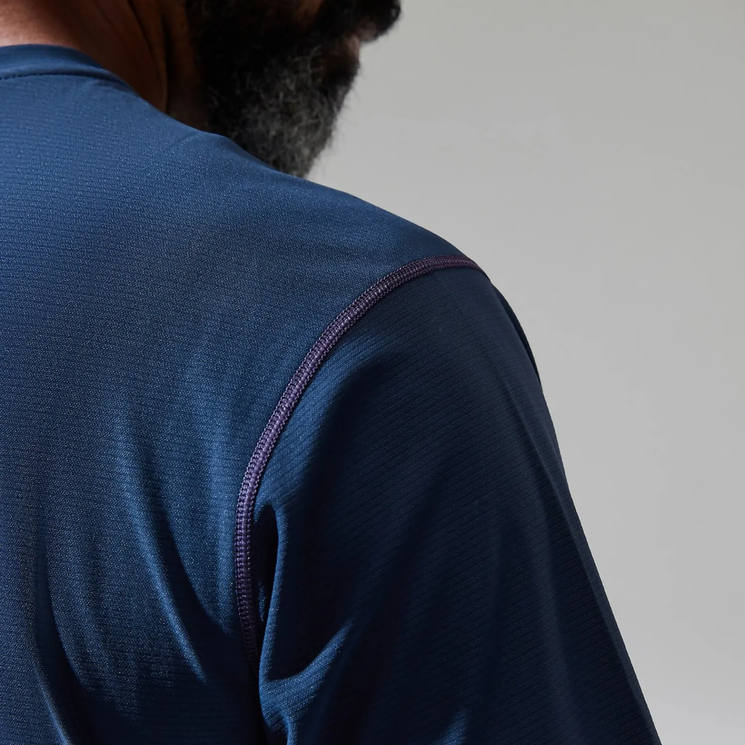 Berghaus Men's 24/7 Tech Tee Super Stretch Crew - Dark Blue Fashion