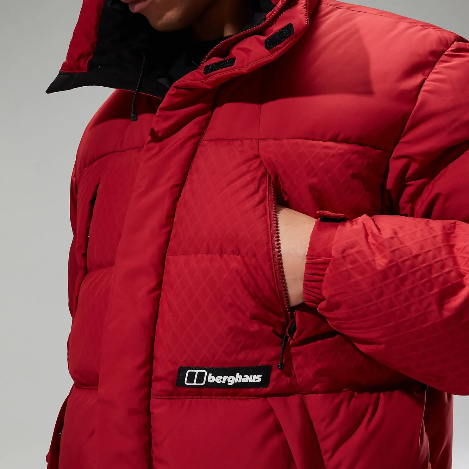 Berghaus Men's Fawdon Down Jacket - Dark Red/Black Hot