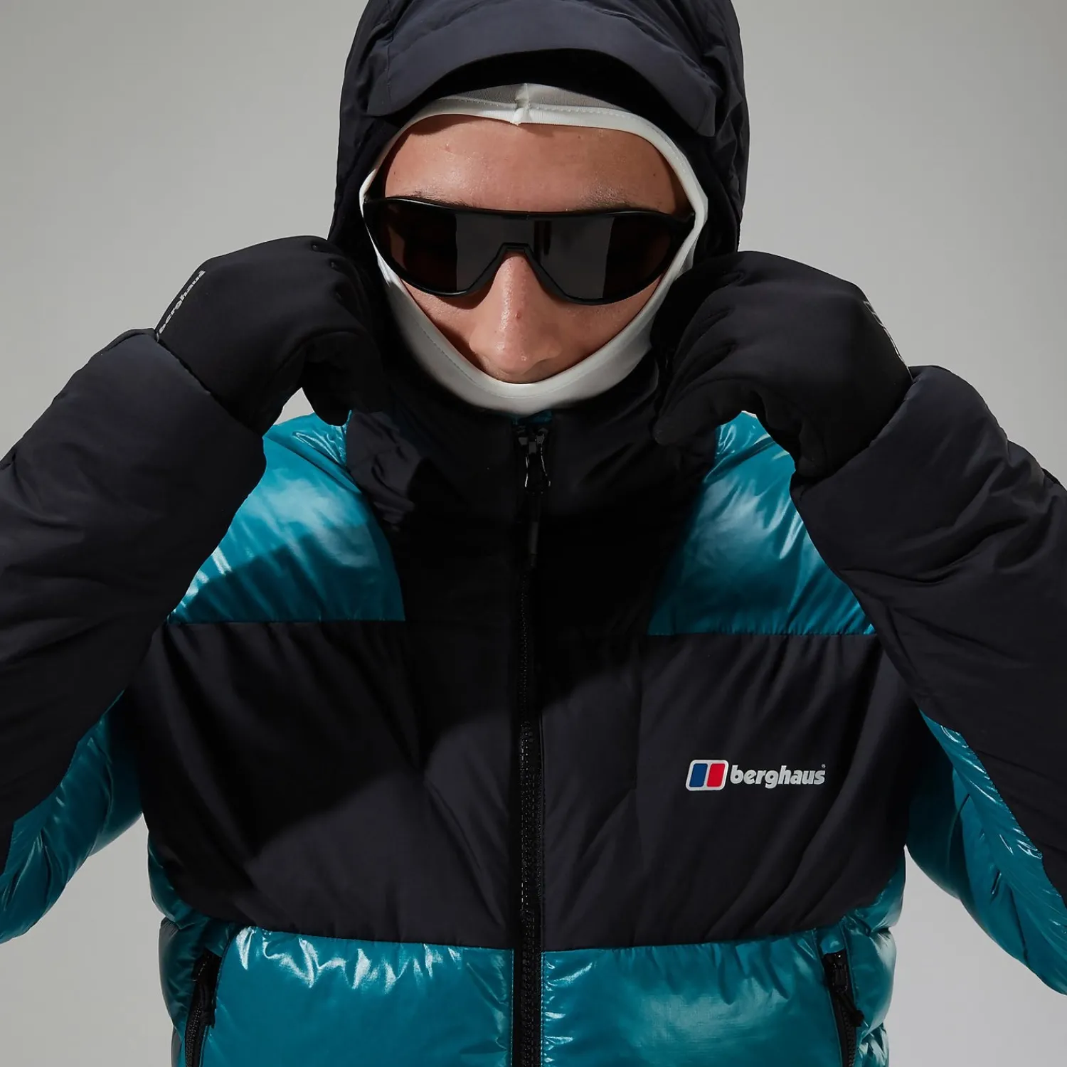 Berghaus Men's URB Arkos Reflect Down Insulated Jacket - Turquoise - Black Hot