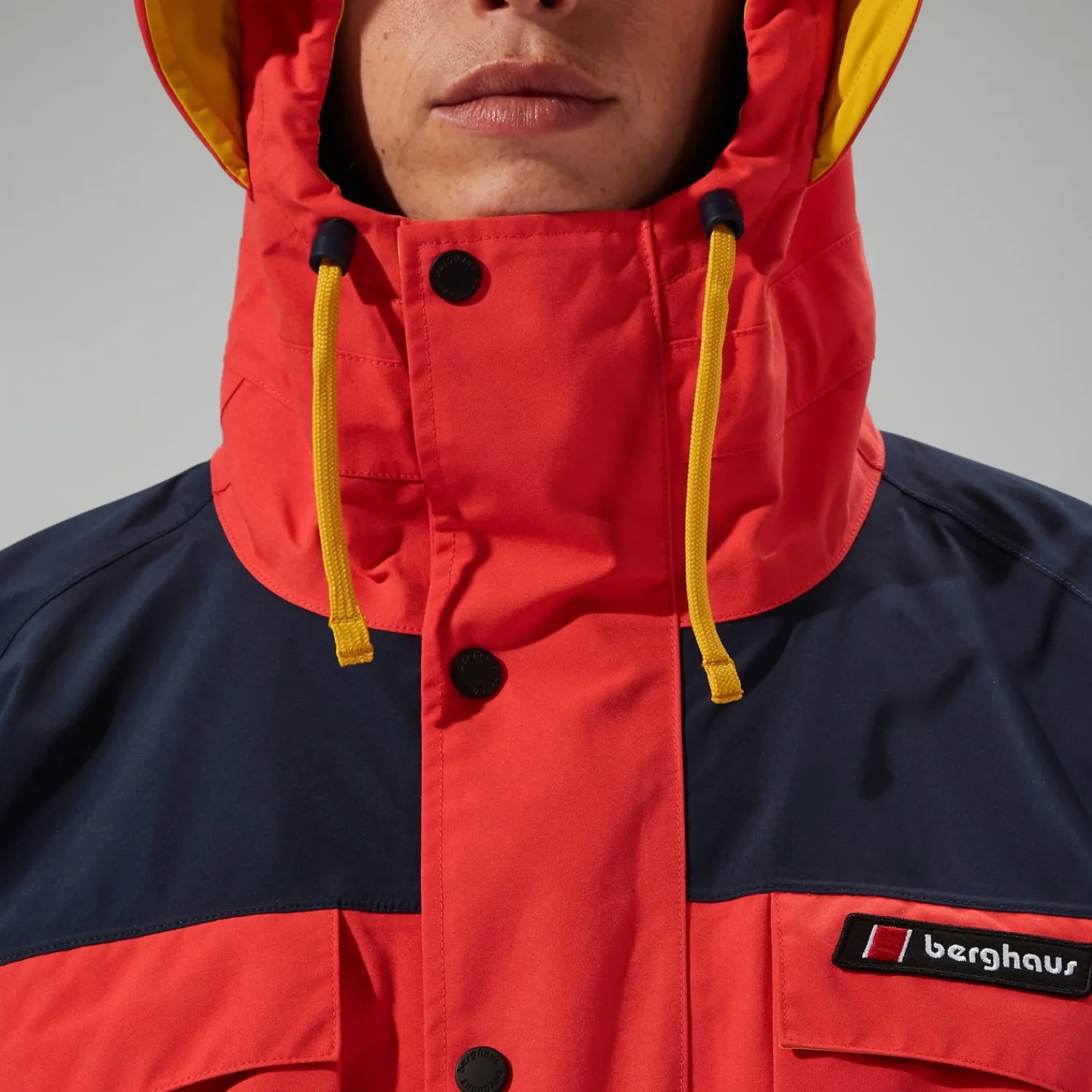 Berghaus Unisex Mera Peak 2000 Waterproof Jacket - Red/Blue Clearance