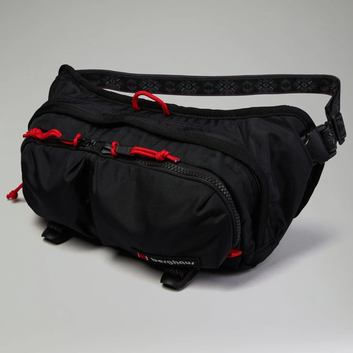 Berghaus Unisex Tramantana Bum Bag - Black Hot