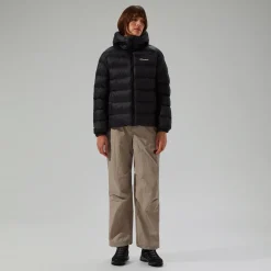 Berghaus Women's Ewden Synthetic Insulated Jacket - Black Hot