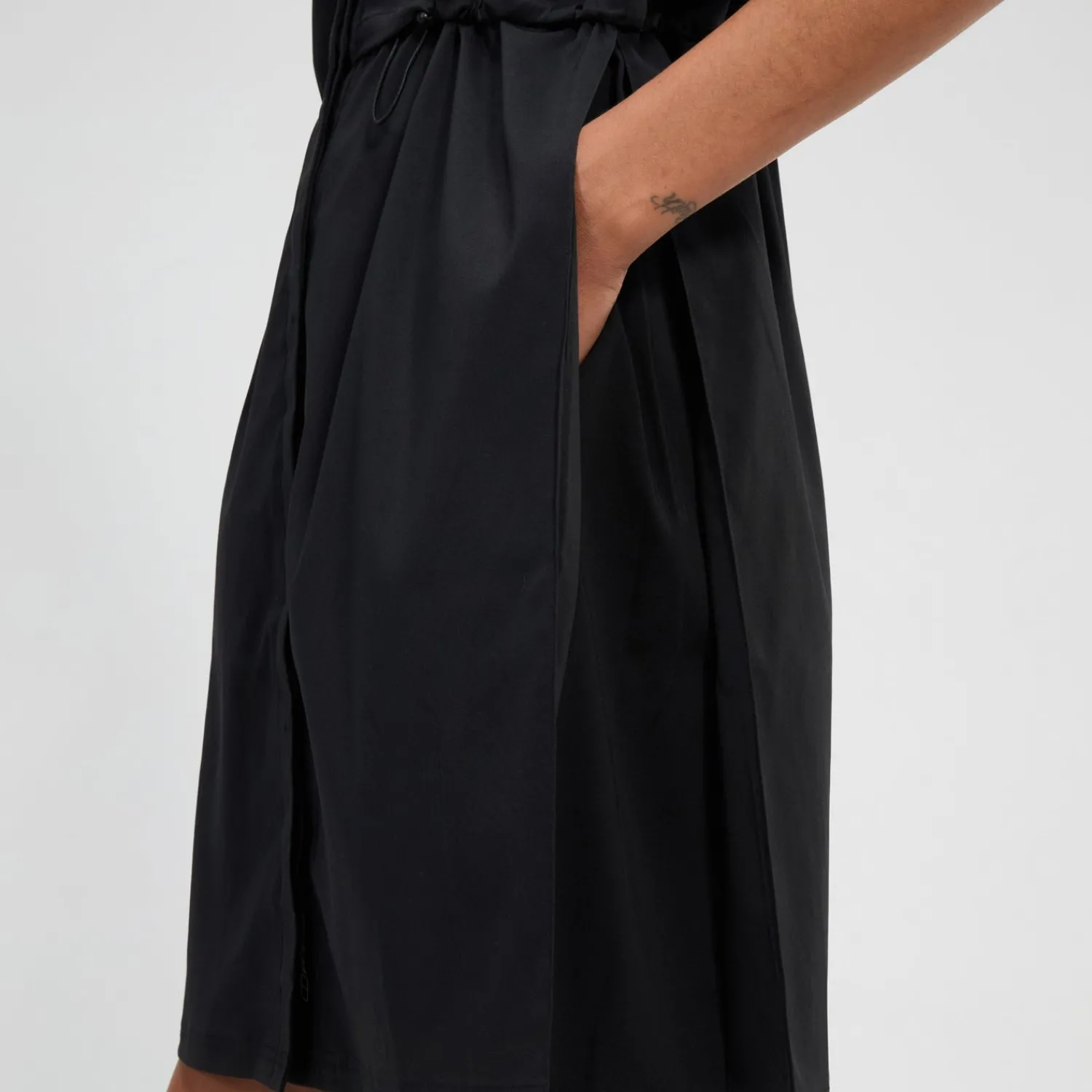 Berghaus Women's Explorer Dress - Black New