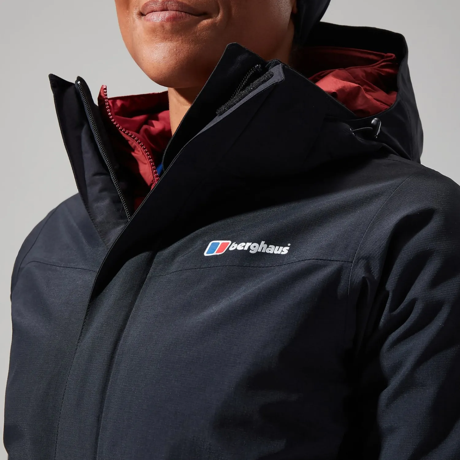 Berghaus Women's Hillwalker Jacket InterActive - Black Hot