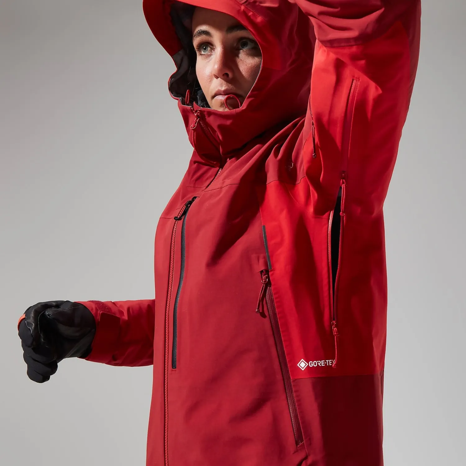 Berghaus Women's MTN Arete Descend GTX Jacket - Red Fashion