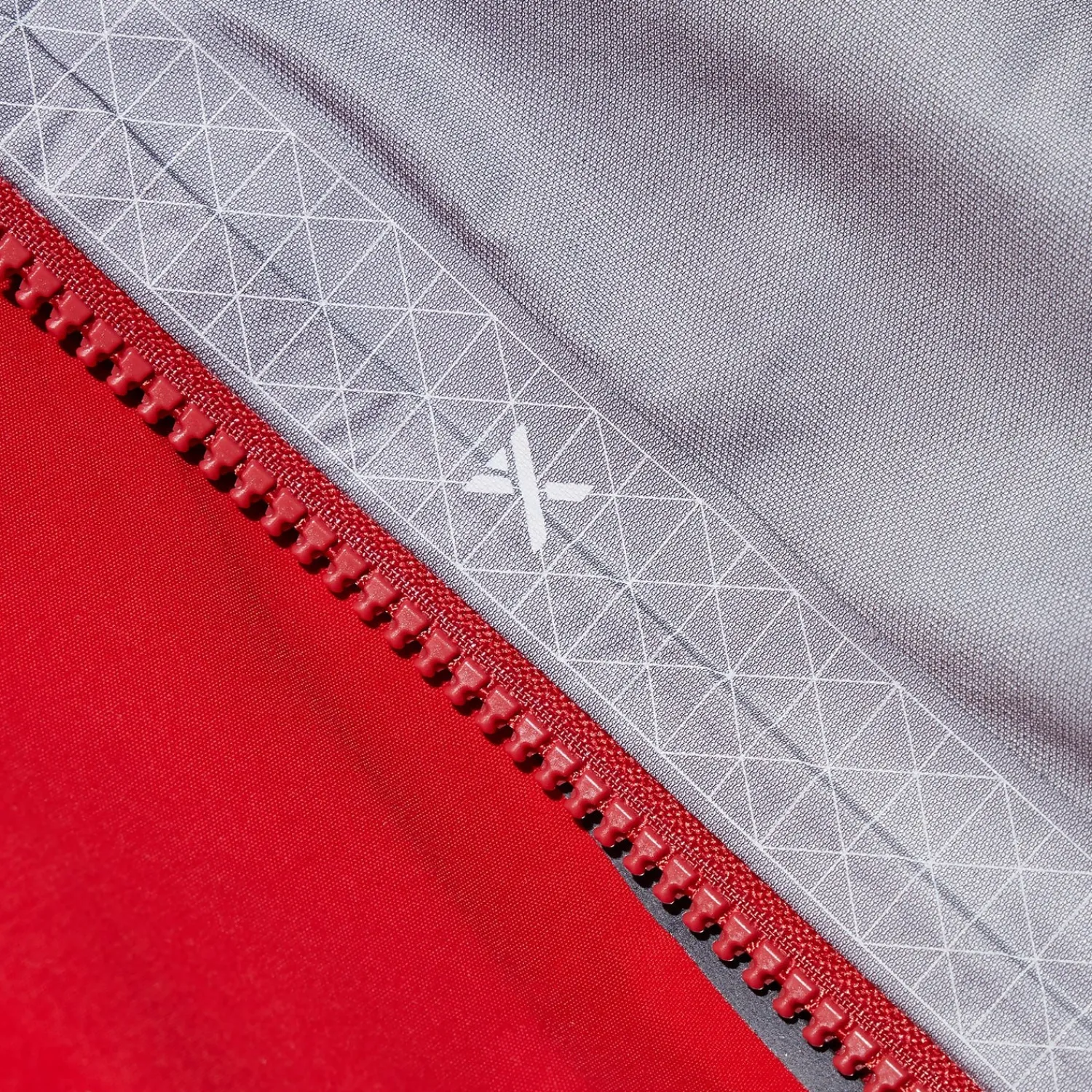 Berghaus Women's MTN Arete Descend GTX Jacket - Red Fashion