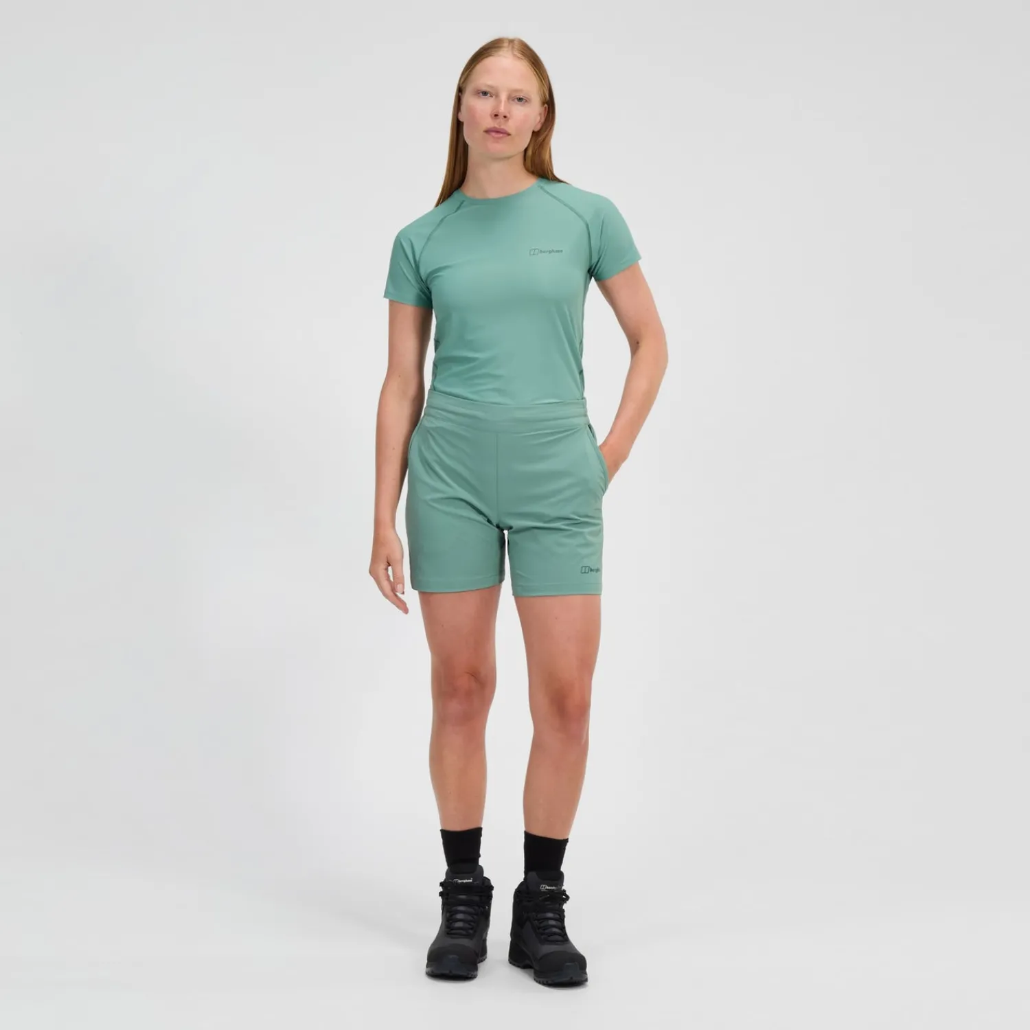 Berghaus Women's Wandermoor Wind Short - Green Hot