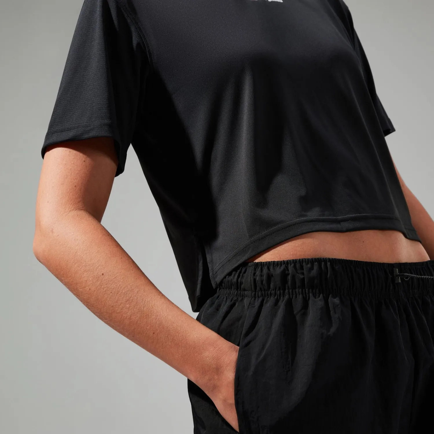 Berghaus Women's Wayside Boxy Short Sleeve Tech Tee Black Fashion